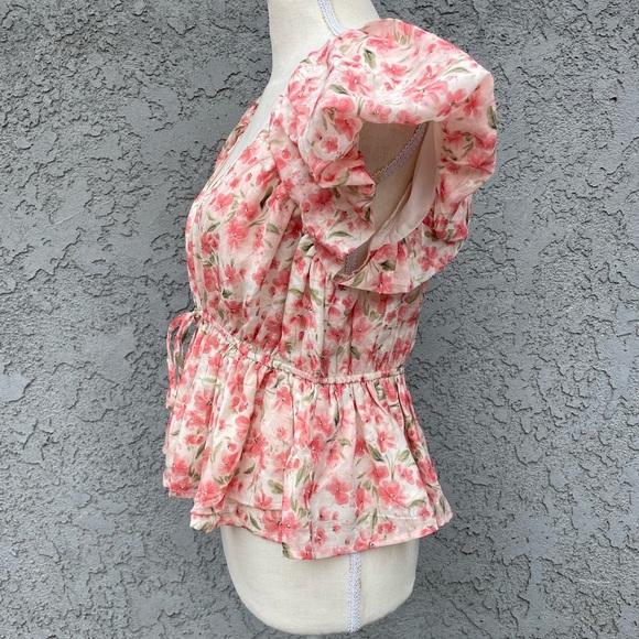 Puff Sleeve Crop Blouse Peplum Top Floral All in Favor Size Medium - Picture 3 of 9